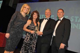 Paula Hodge of Old Mill Financial Planning received her award in 2014 from TV&#039;s Steph McGovern plus the IFP&#039;s Nick Cann (second right) and Steve Gazzard at IFP annual conference 2014